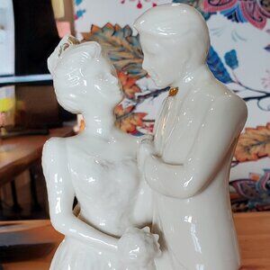 Vintage Lenox Wedding Promises Cream Gold Bride & Groom Cake Topper USA
